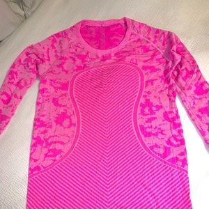 Lululemon Long Sleeve Swiftly Top 10 - Hot pink